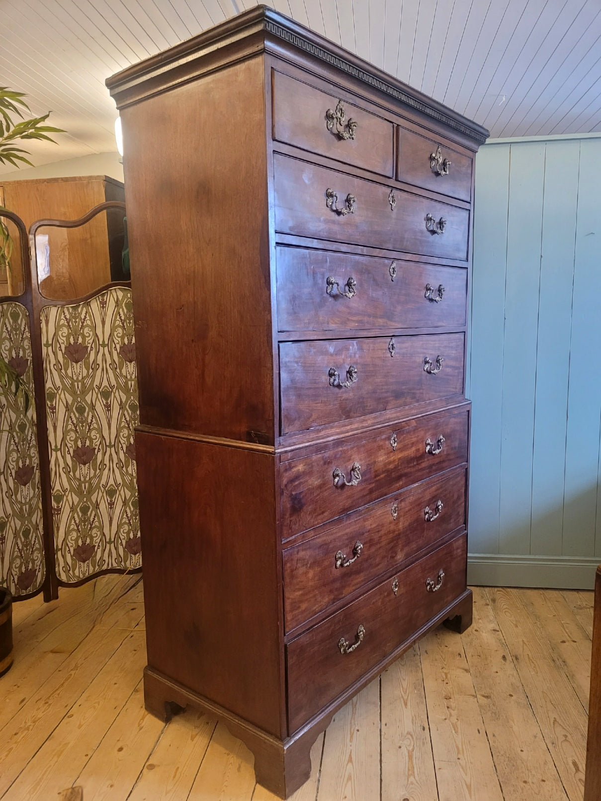 Georgian Mahogany Chest on Chest