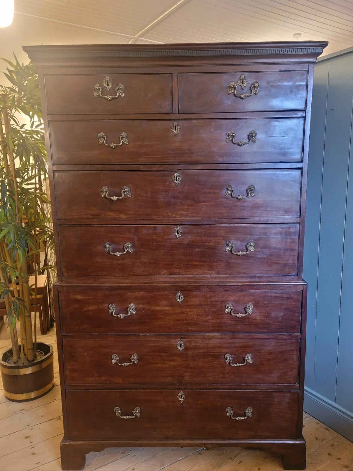 Georgian Mahogany Chest on Chest