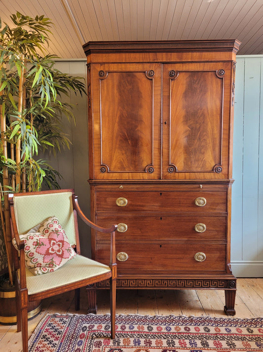 Georgian Mahogany Linen Press