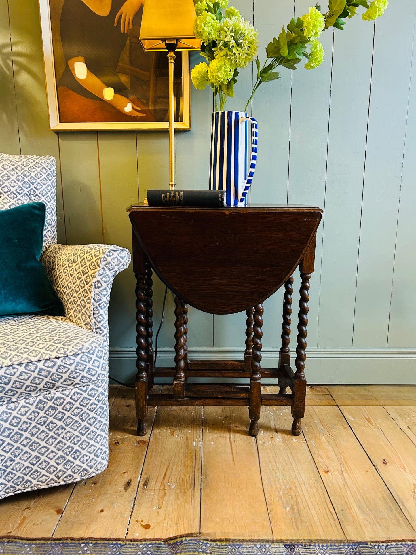 Victorian Oak Drop-Leaf Side Table