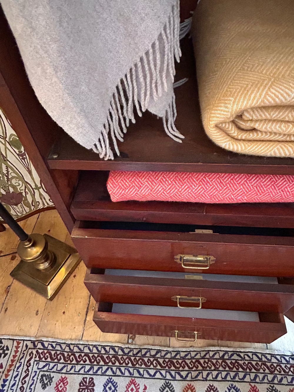 Victorian Mahogany Wardrobe/Cupboard
