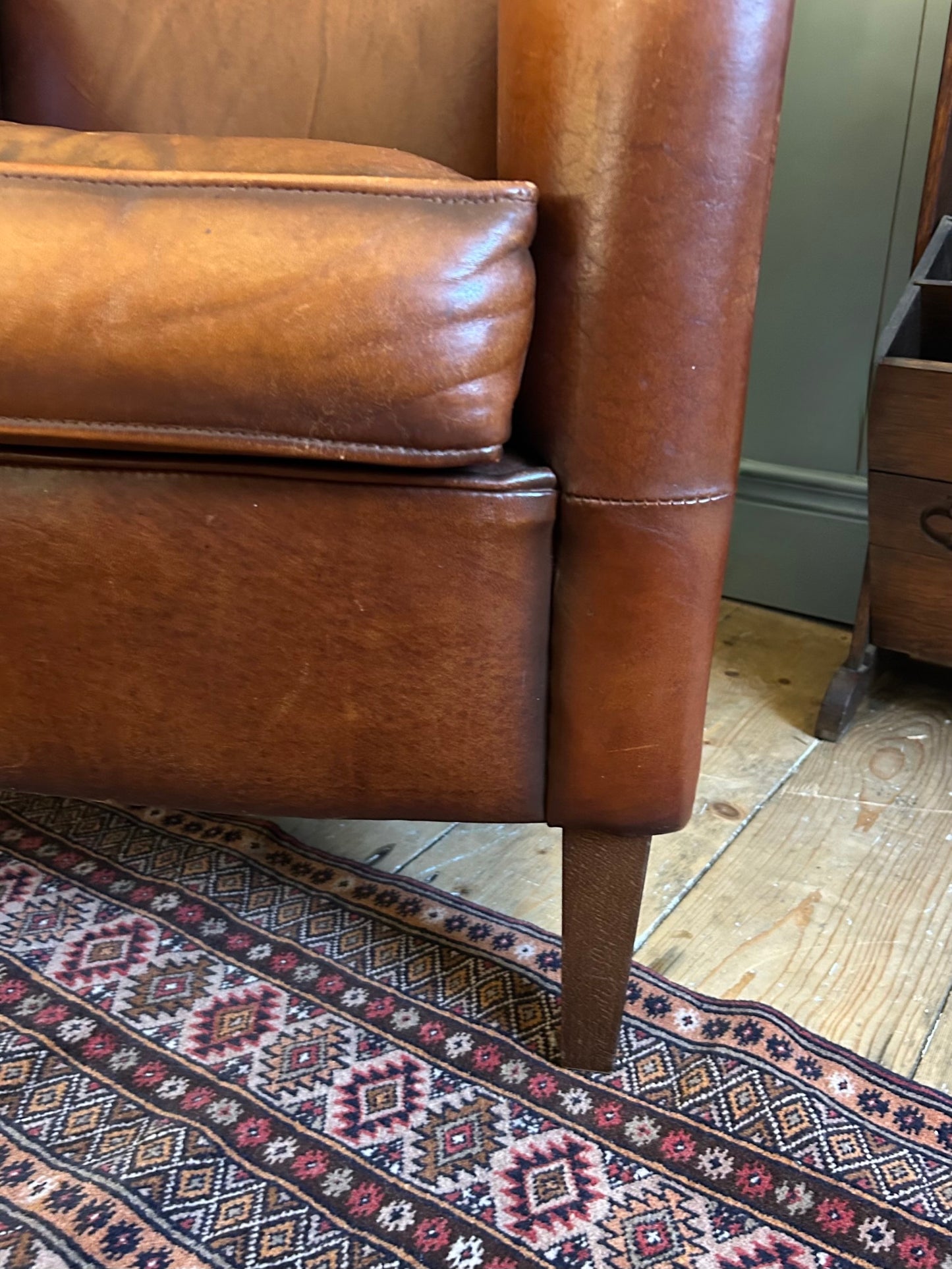 Vintage Tan Leather Club Chair