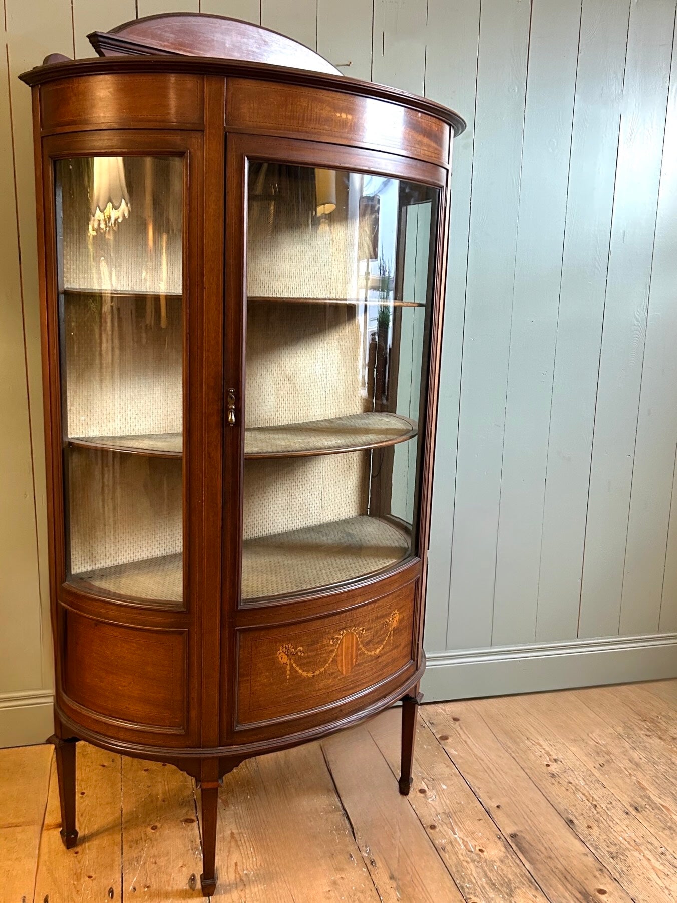 Edwardian Display Cabinet c.1910