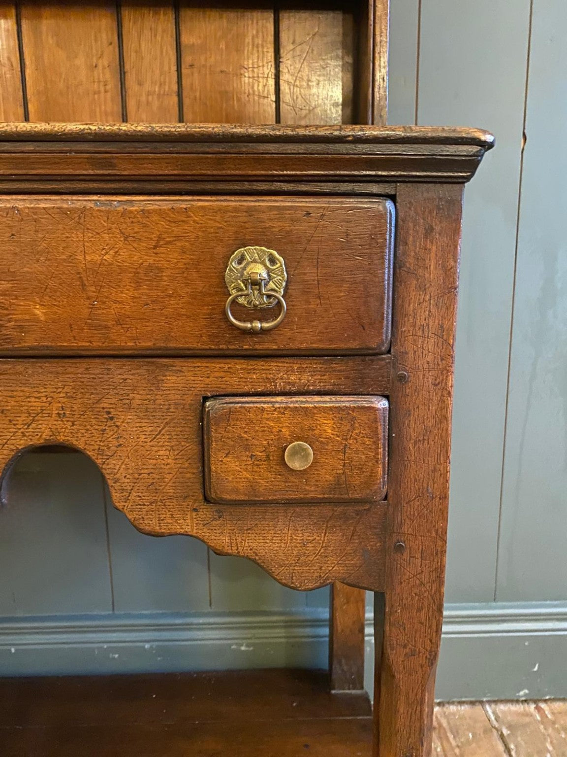 Vintage Oak Ipswich dresser