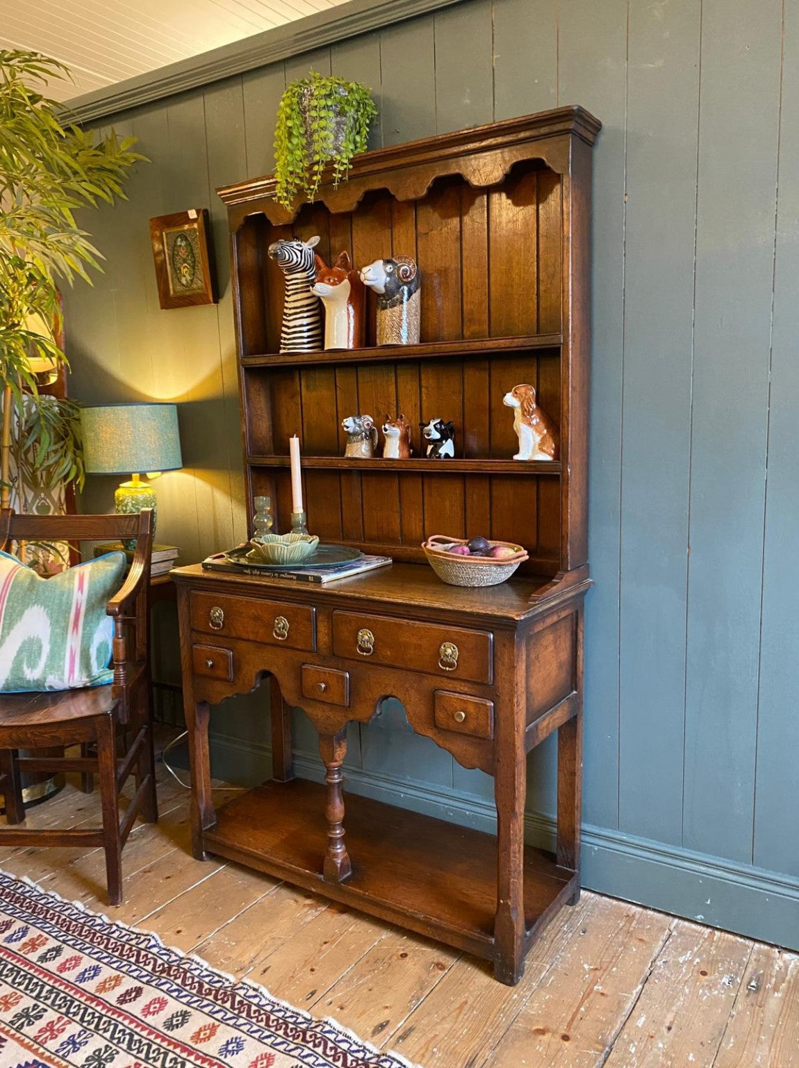 Vintage Oak Ipswich dresser