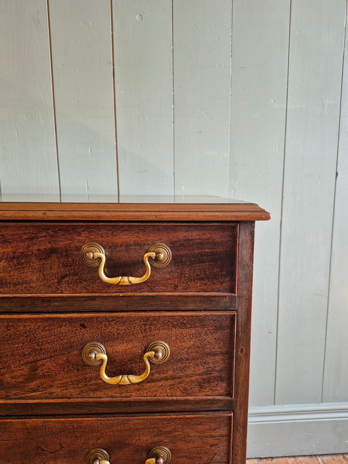Mahogany Chest of Drawers