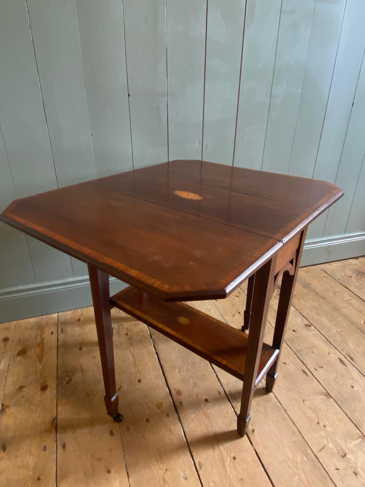 Mahogany Sutherland Table