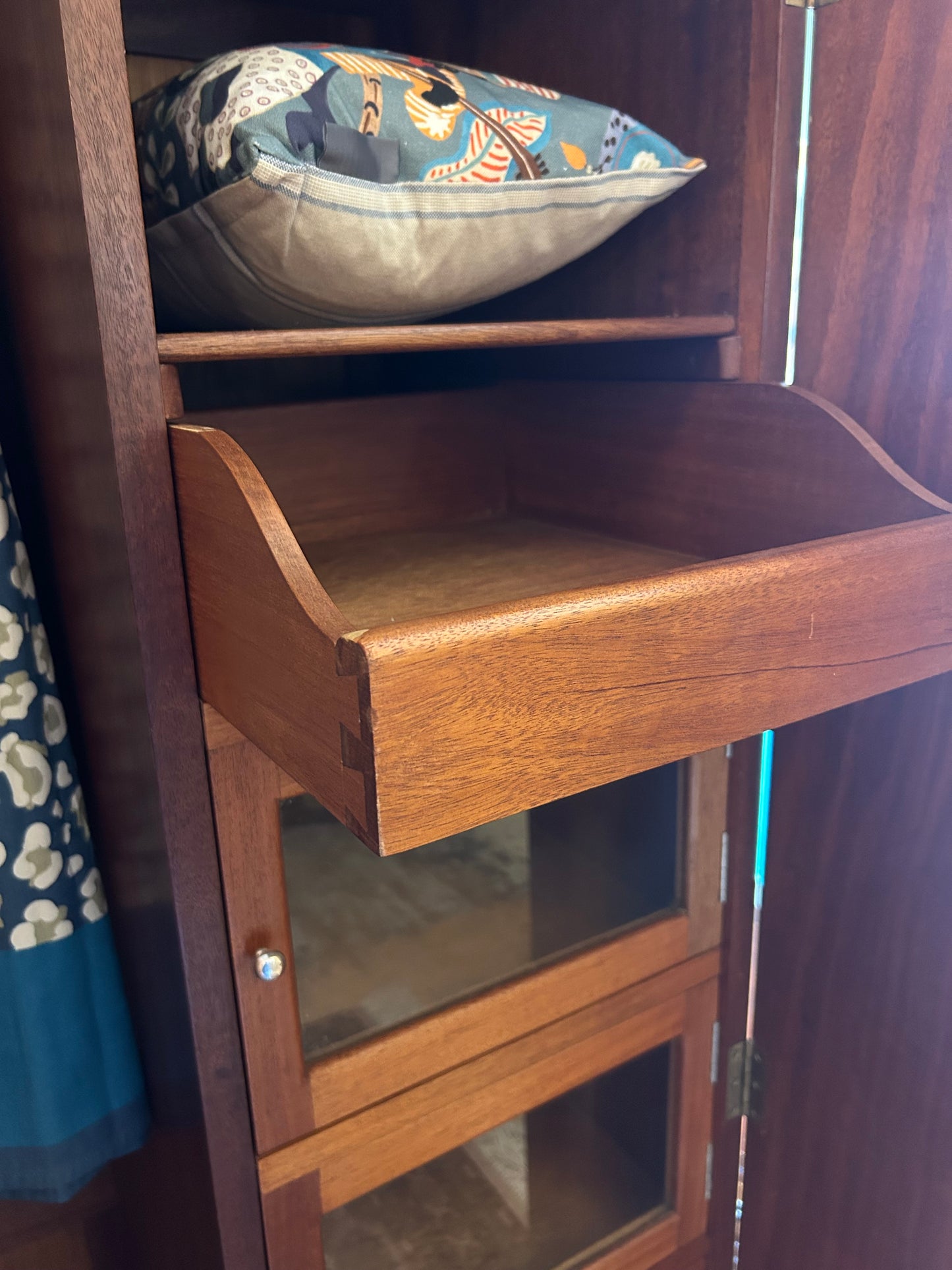Maple & Co. Wardrobe in Ash