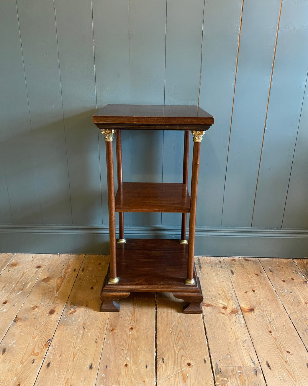 Mid 19th Century Mahogany Étagère