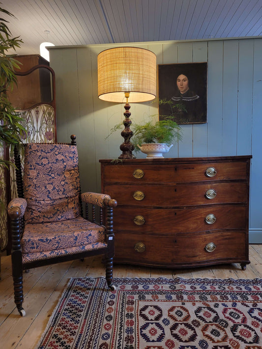 Regency Serpentine Chest of Drawers
