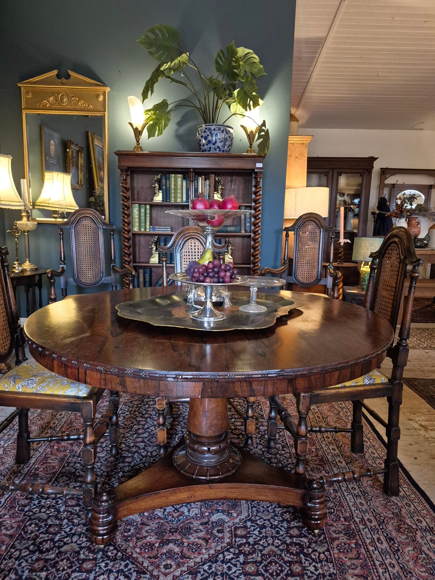 Rosewood Regency Breakfast Table