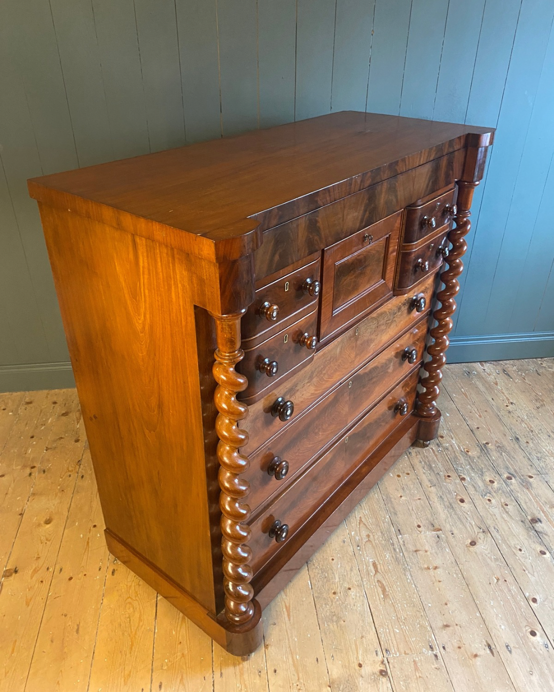Scottish Flame Mahogany Victorian Chest of Drawers
