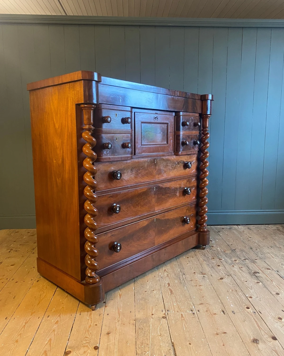 Scottish Flame Mahogany Victorian Chest of Drawers