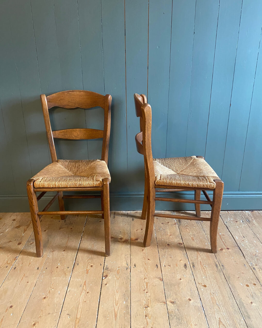 Set of 4 Oak Rush Seat Chairs