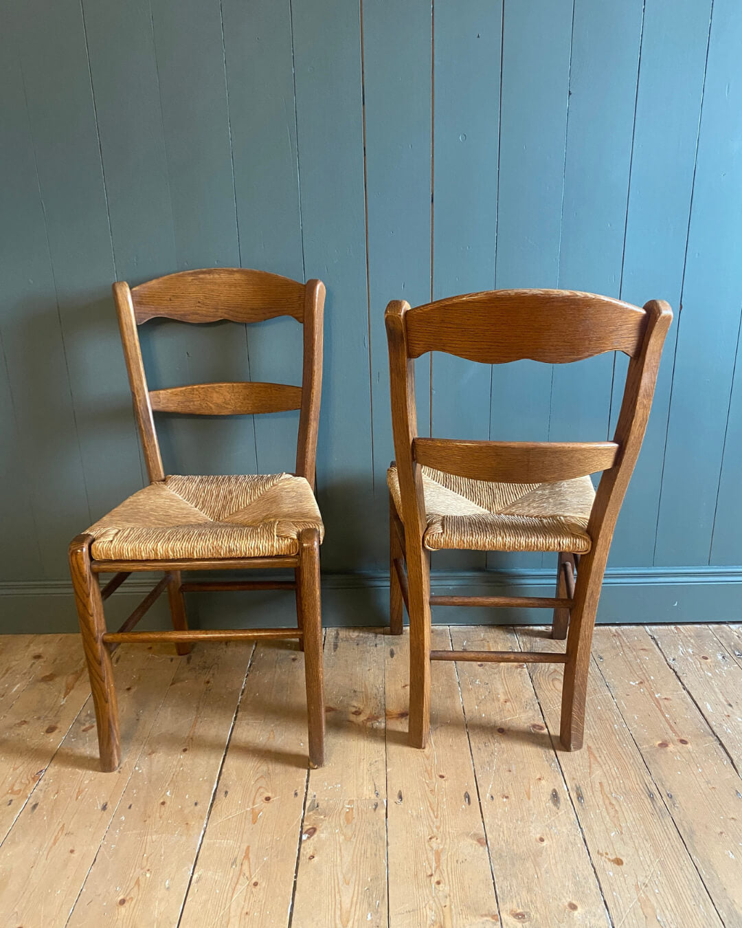 Set of 4 Oak Rush Seat Chairs