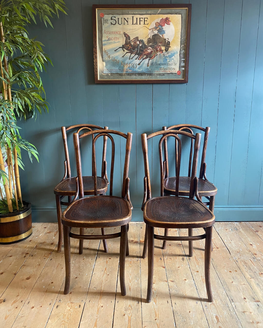 Set of 4 Thonet Bentwood Café Chairs c1910