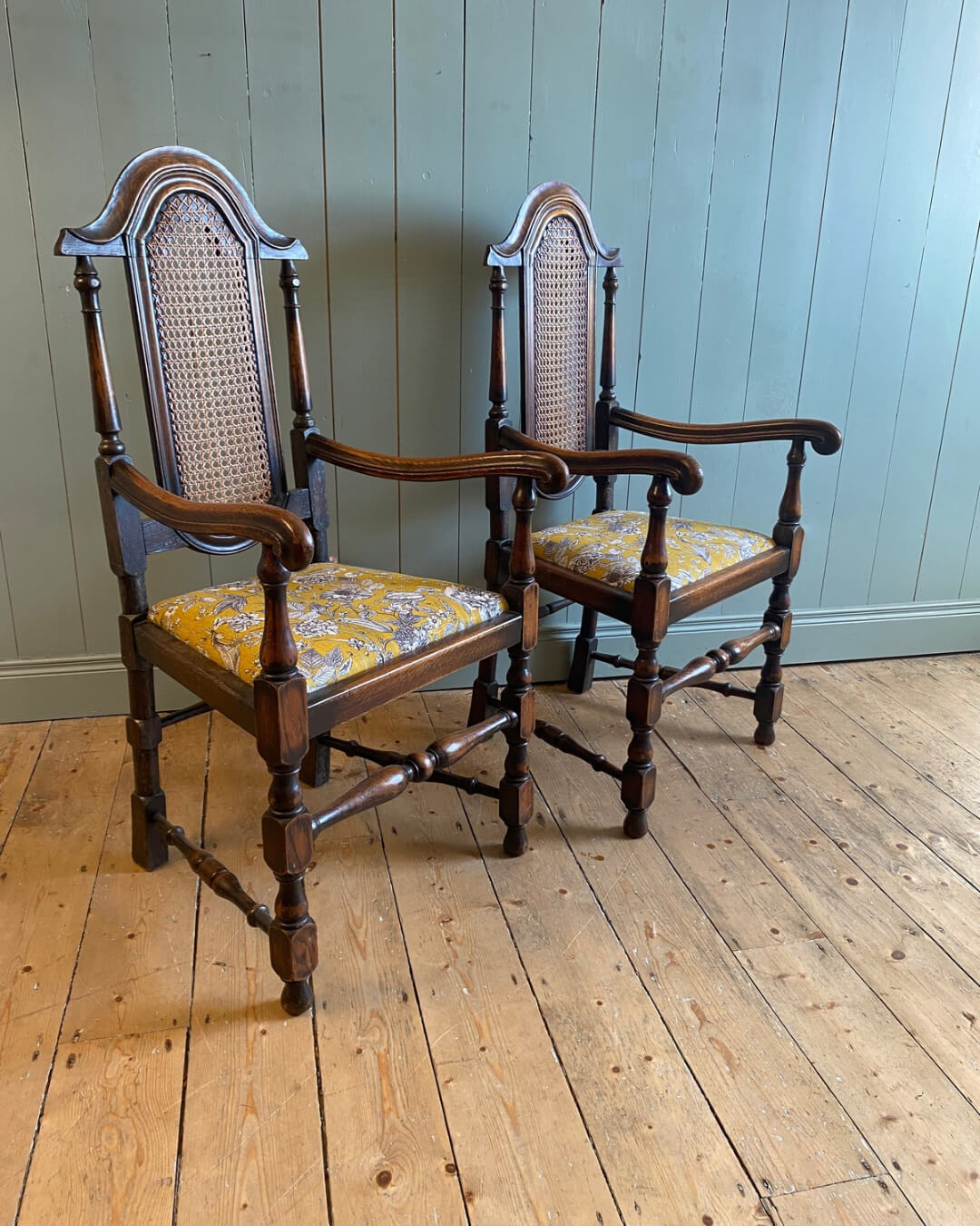 Set of 6 Oak High Back Dining Chairs