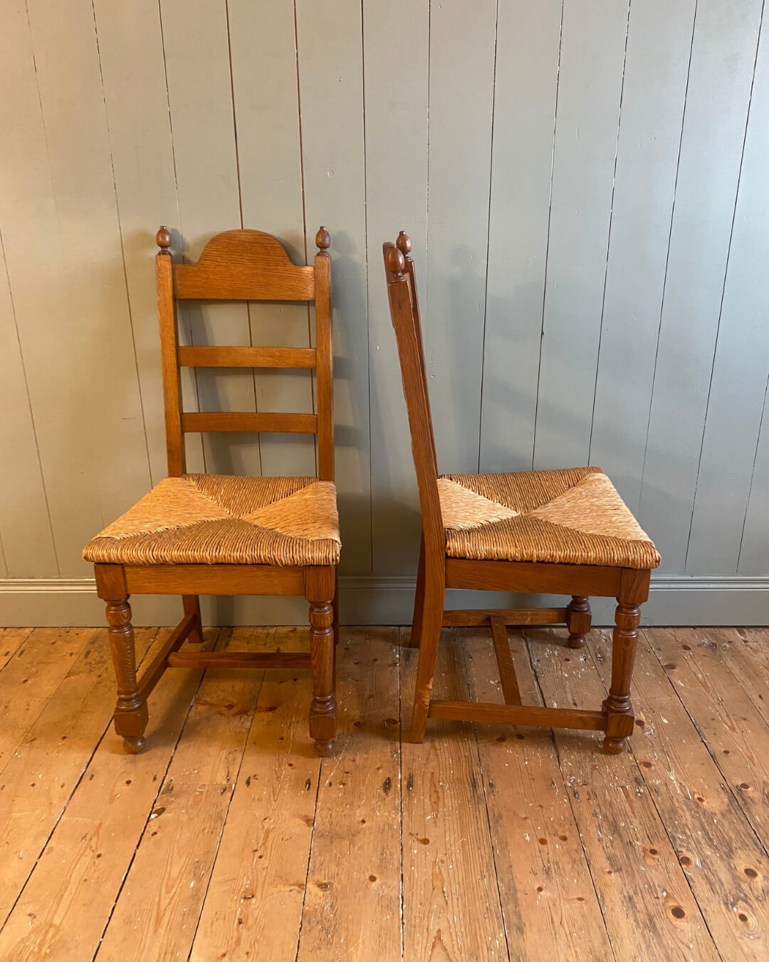 Set Of 6 Oak Ladder Back Chairs