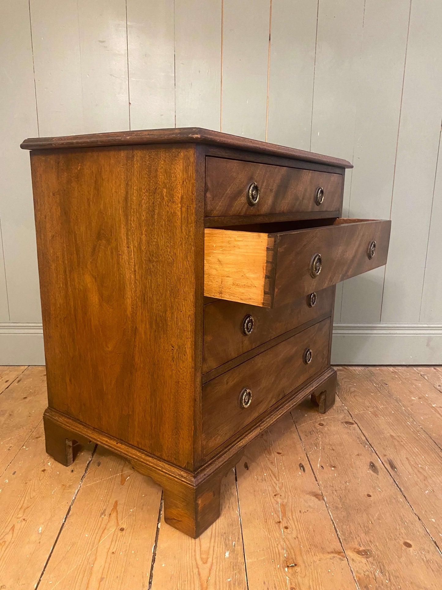 Small Georgian Mahogany Chest Of Drawers