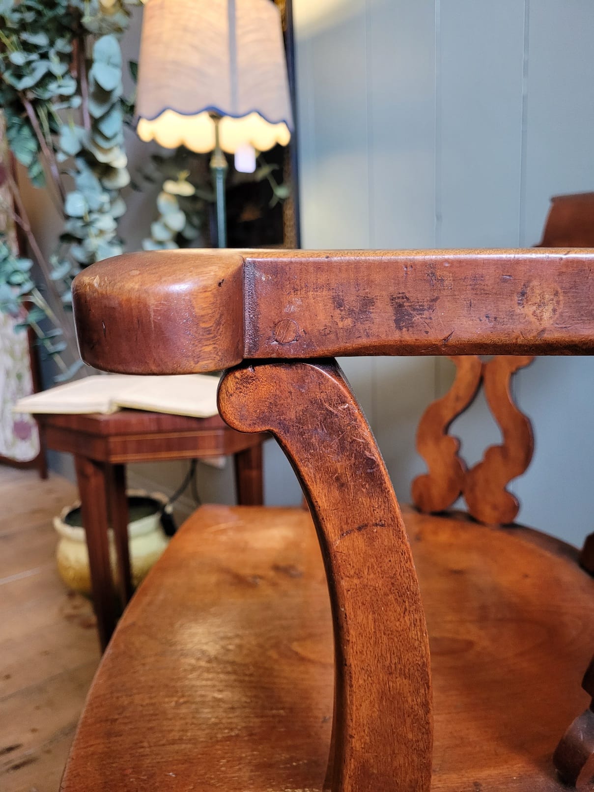 Smokers' Bow Oak Armchair