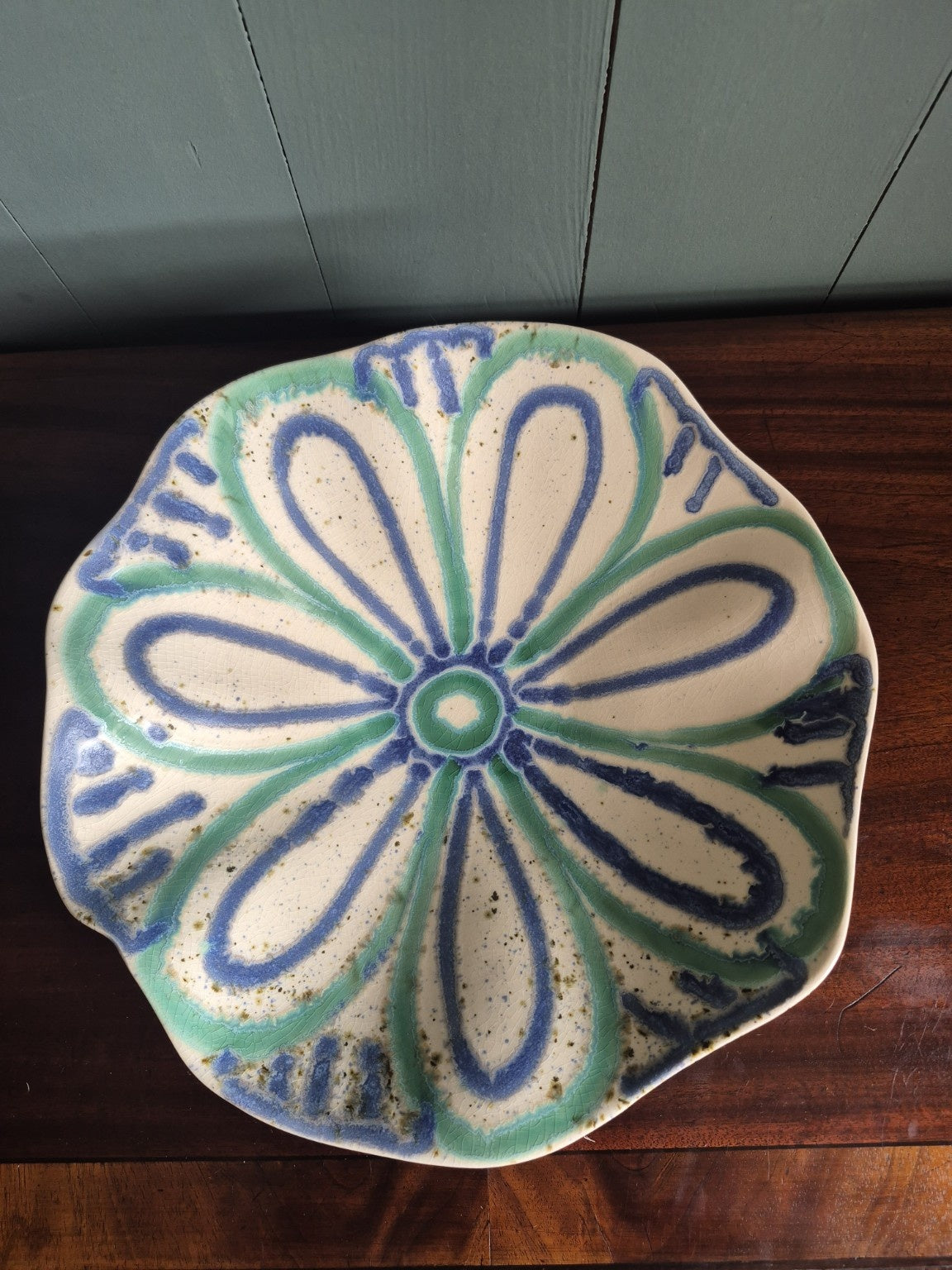 Stoneware Serving Bowl