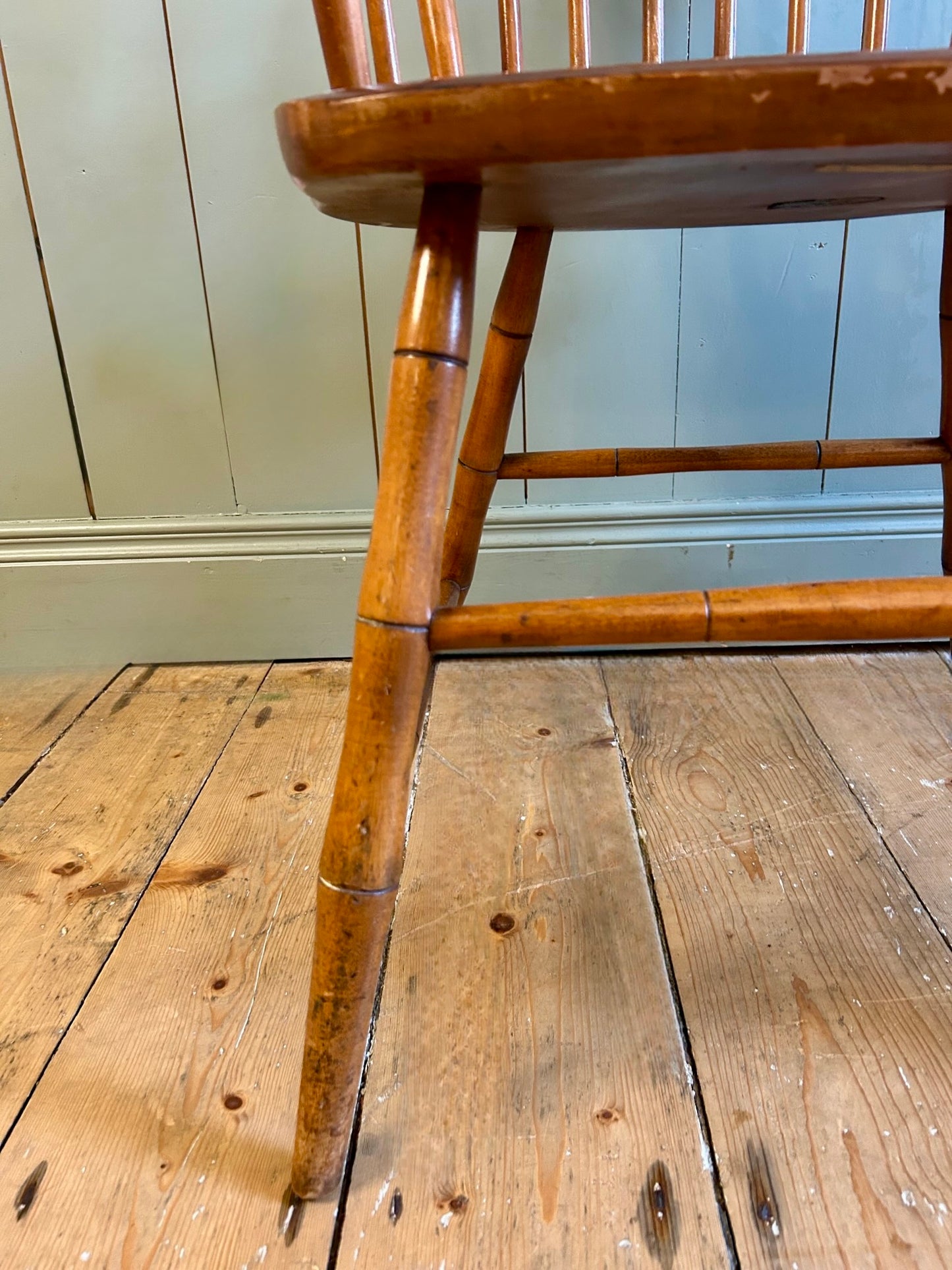 US Colonial Style Windsor Chair
