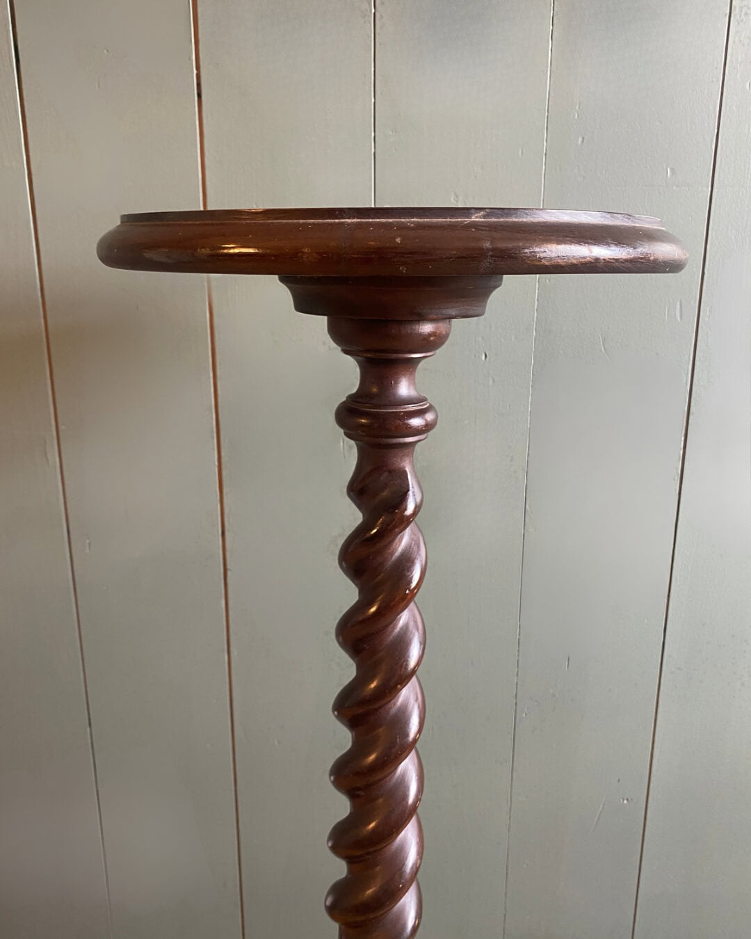 Victorian Barley Twist Plant Stand
