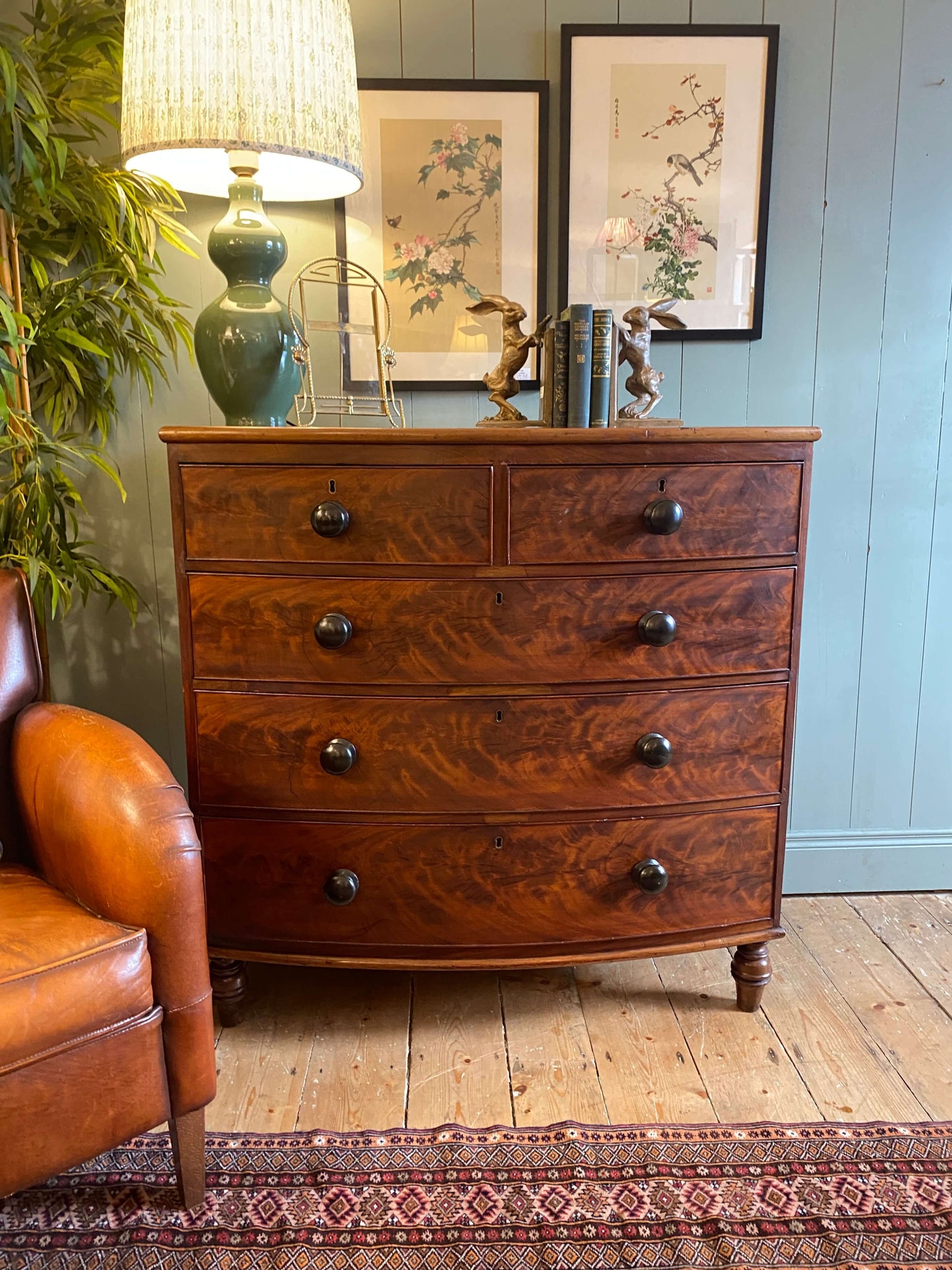 Victorian Bow Front Chest Of Drawers