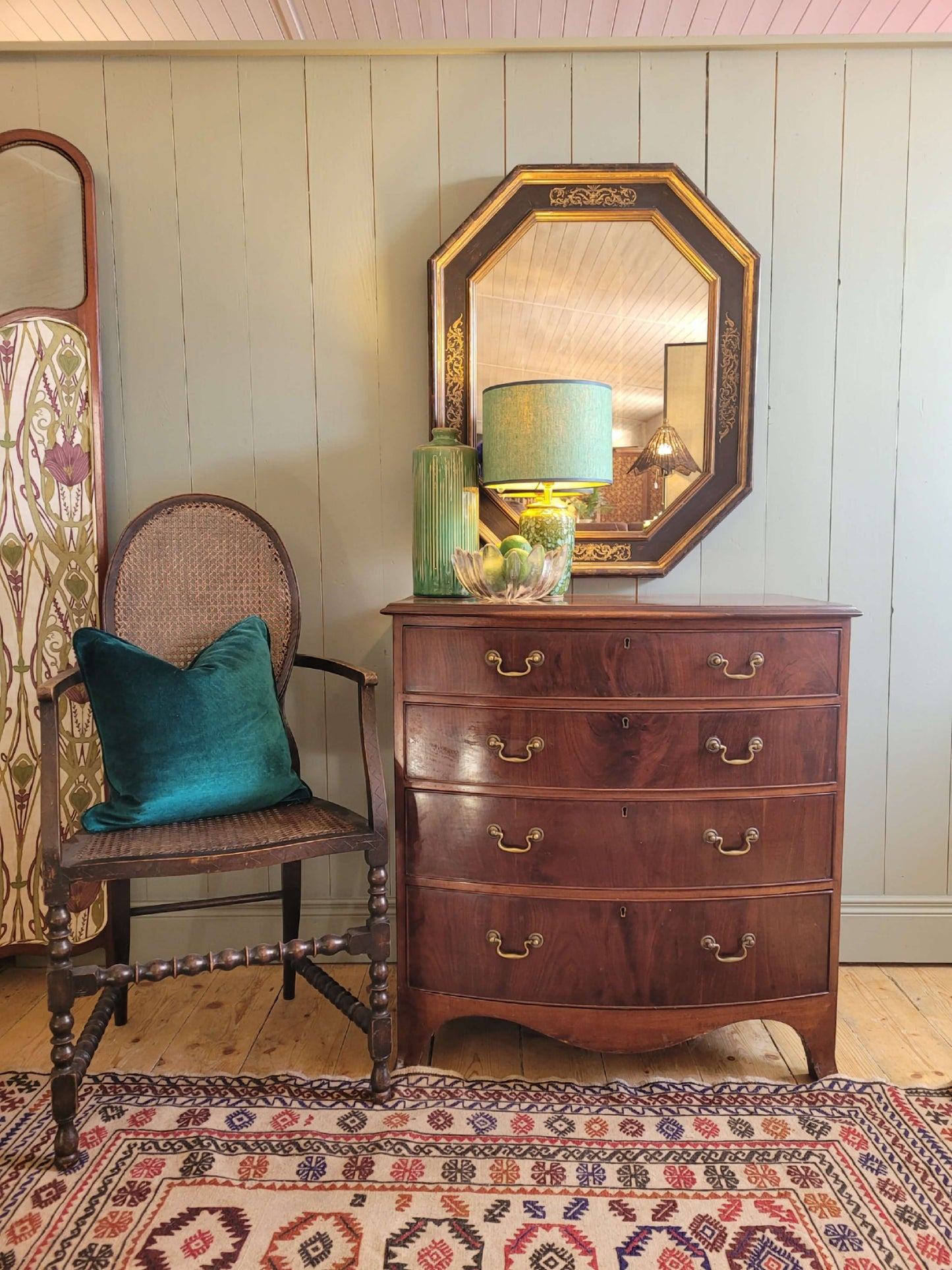 Victorian Bow Front Chest of Drawers