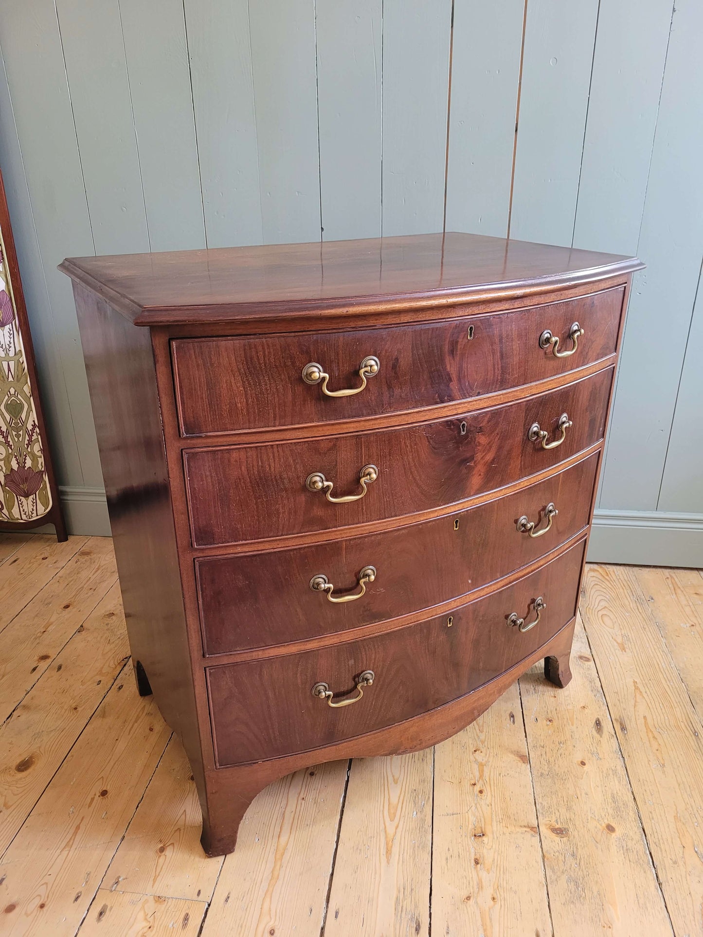 Victorian Bow Front Chest of Drawers