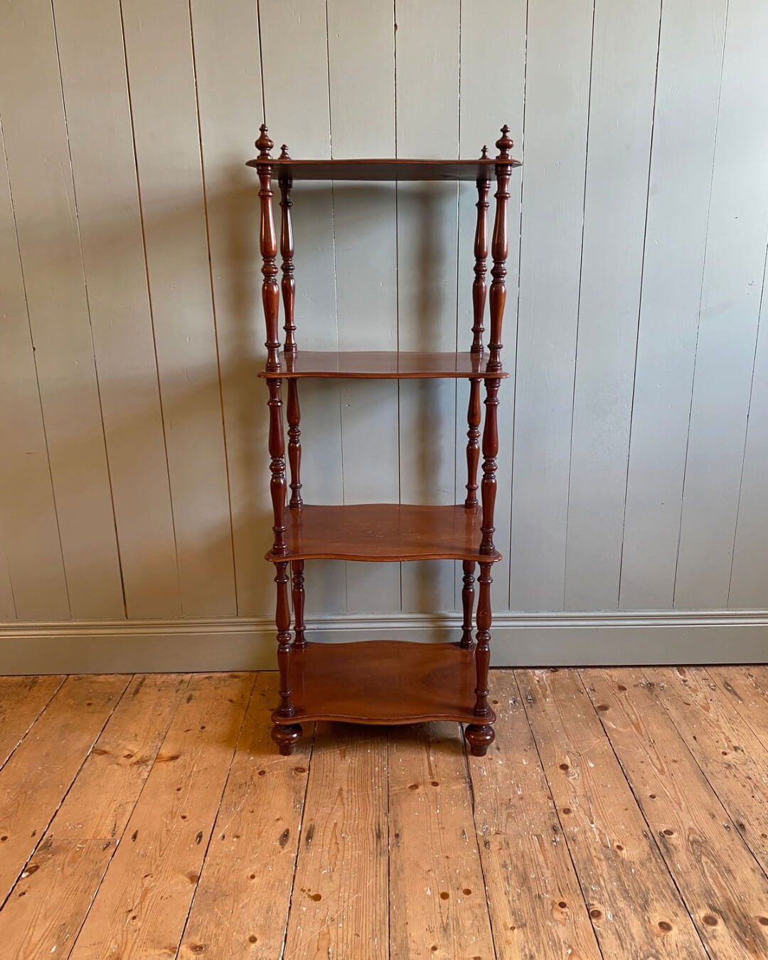 Victorian Four-Tiered Mahogany Whatnot
