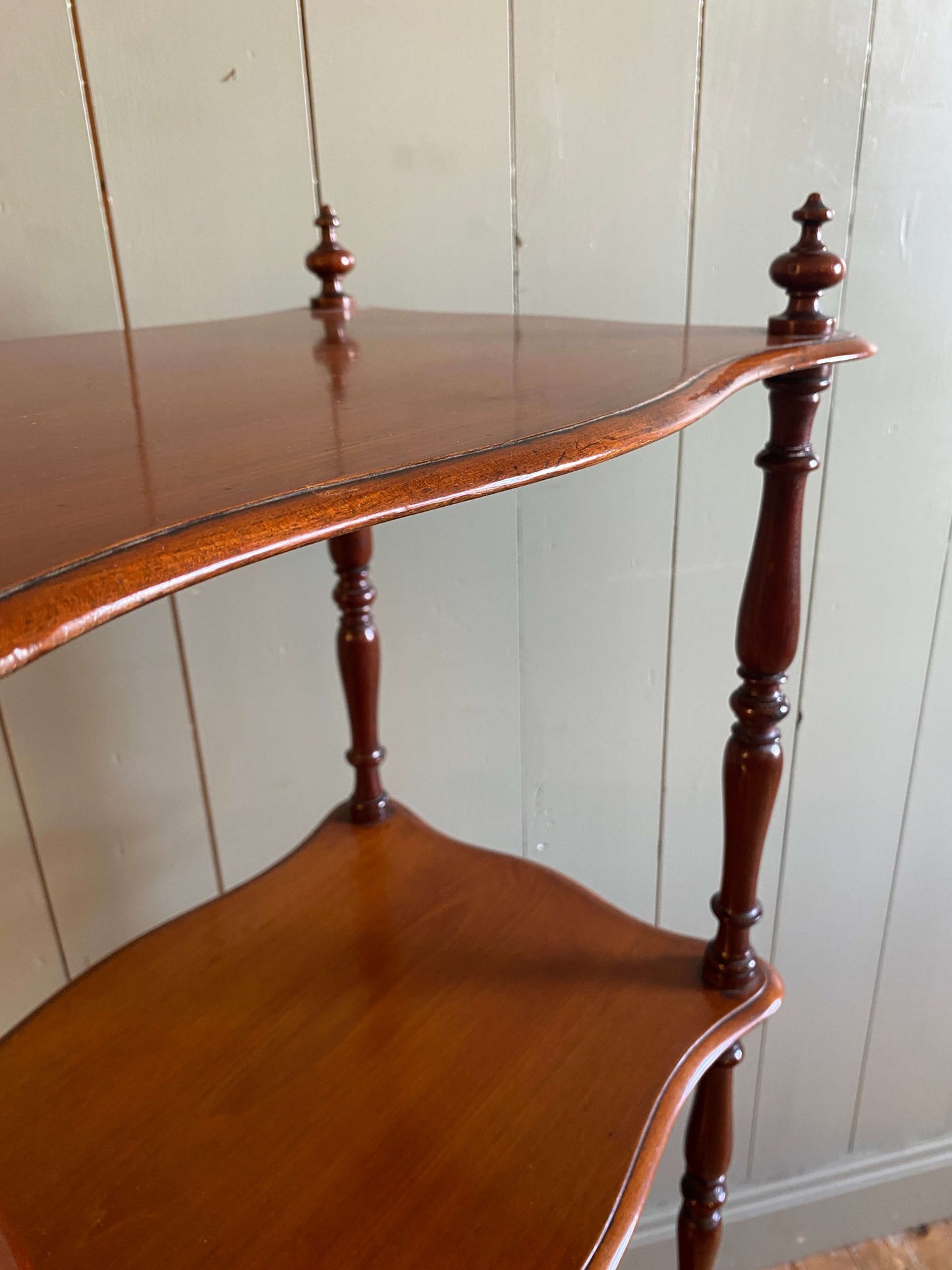 Victorian Four-Tiered Mahogany Whatnot