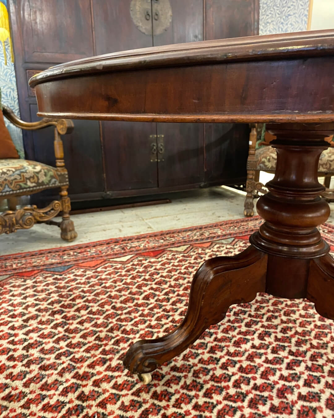 Victorian Mahogany Breakfast Table