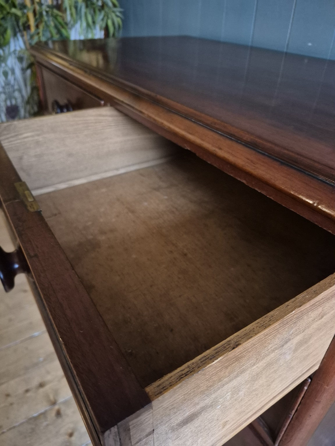 Victorian Mahogany Chest of Drawers
