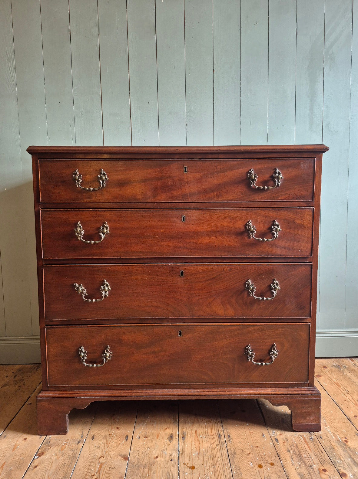 Victorian Mahogany Chest of Drawers
