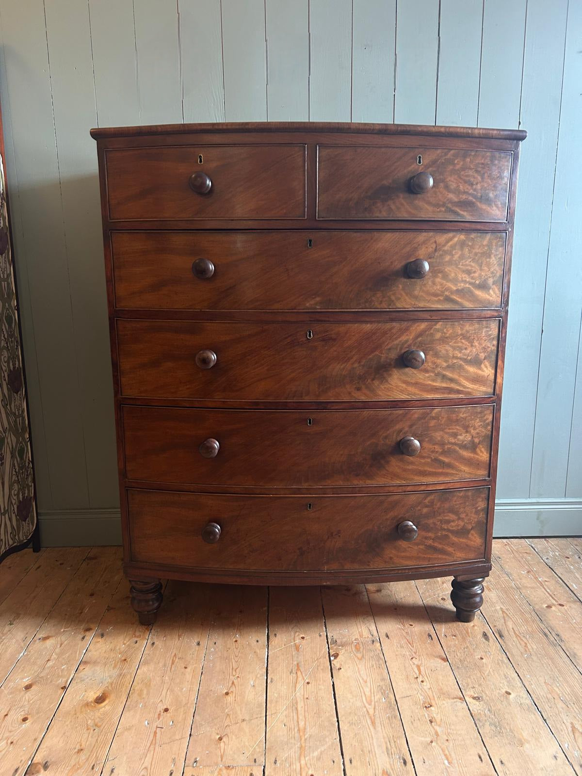 Victorian Mahogany Chest of drawers