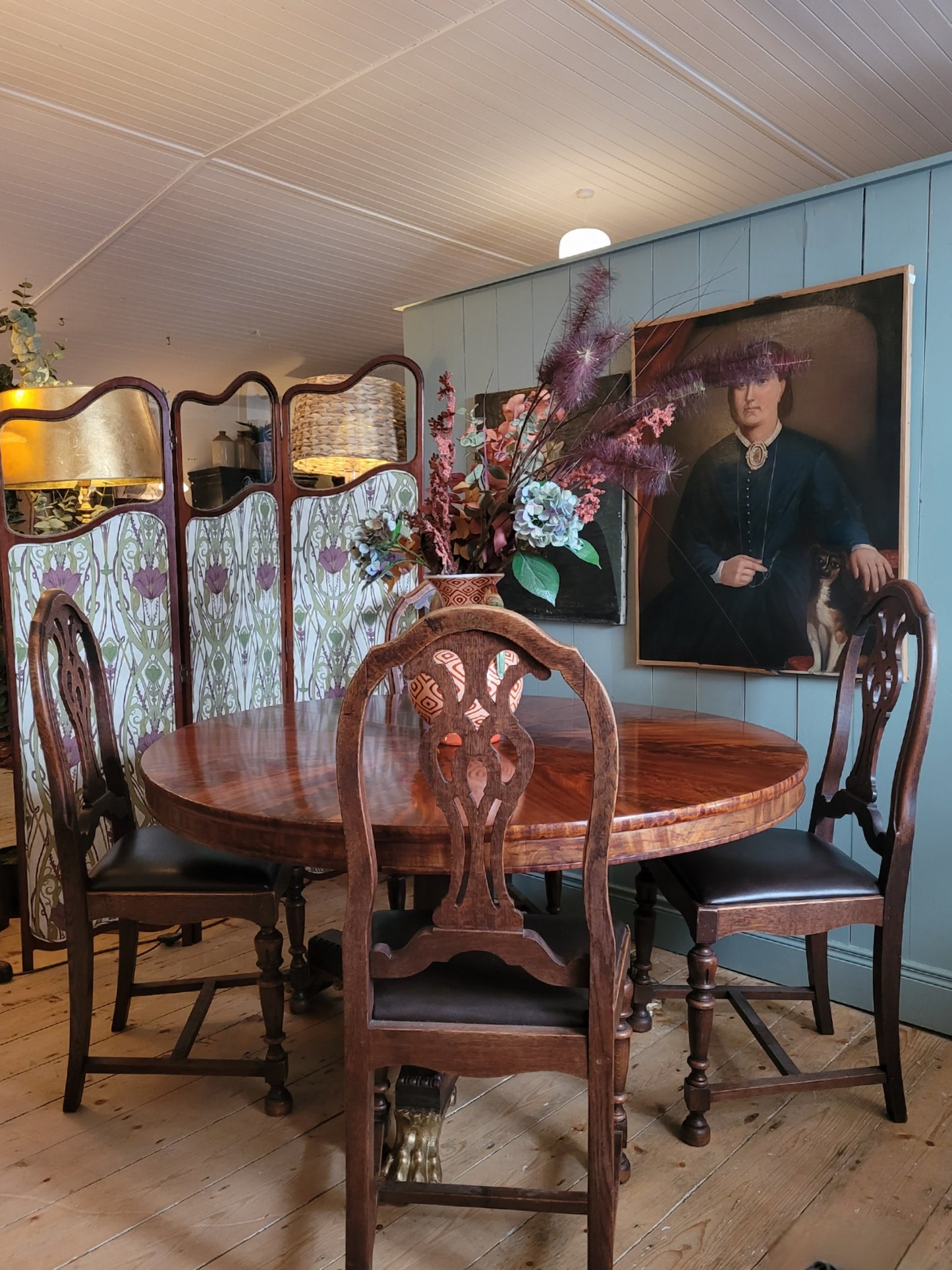 Victorian Mahogany Dining Table