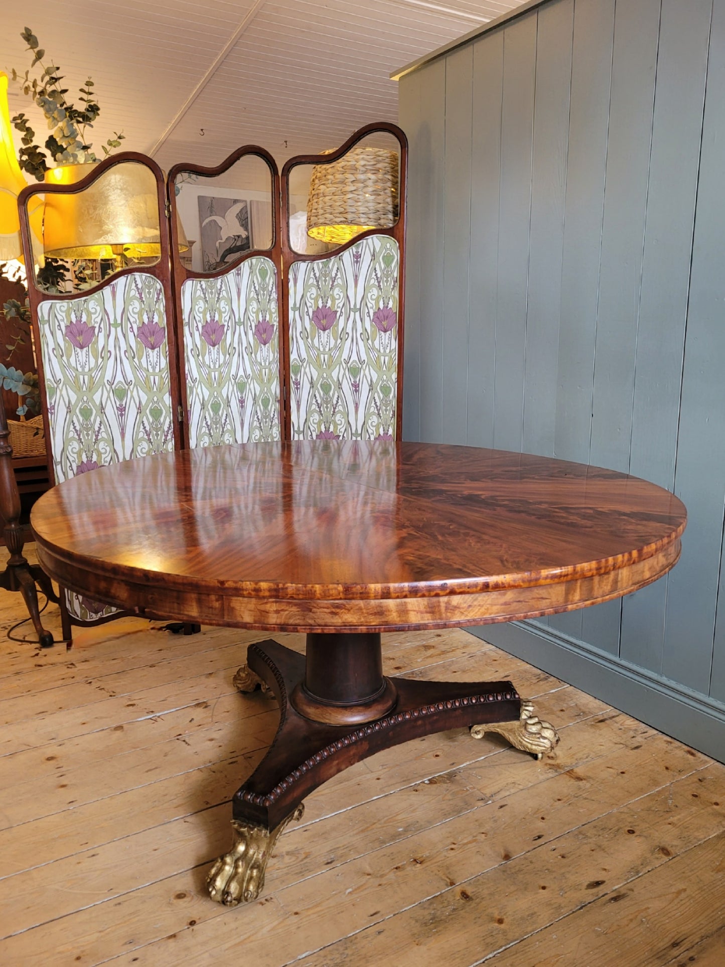 Victorian Mahogany Dining Table