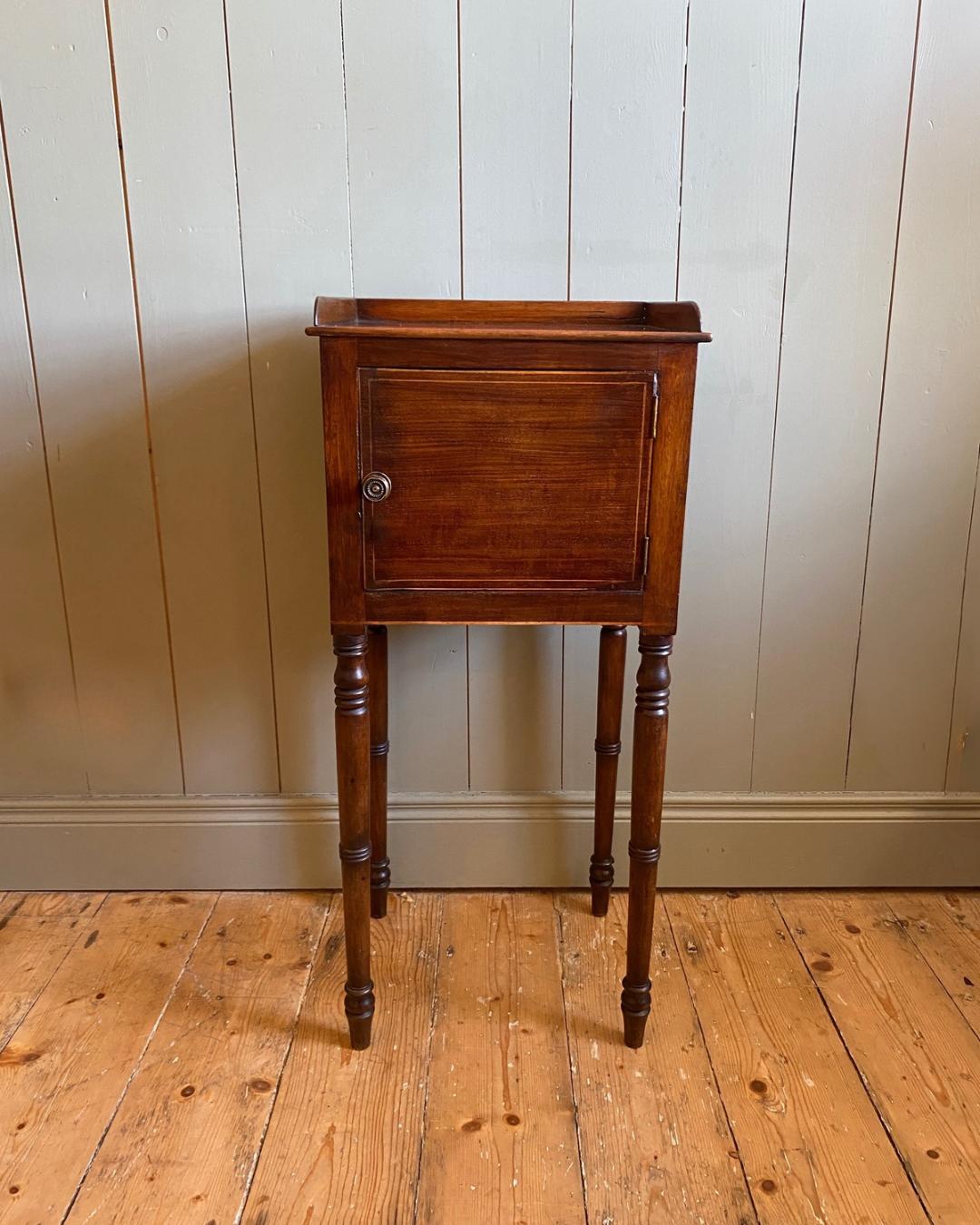 Victorian Mahogany Pot Cupboard
