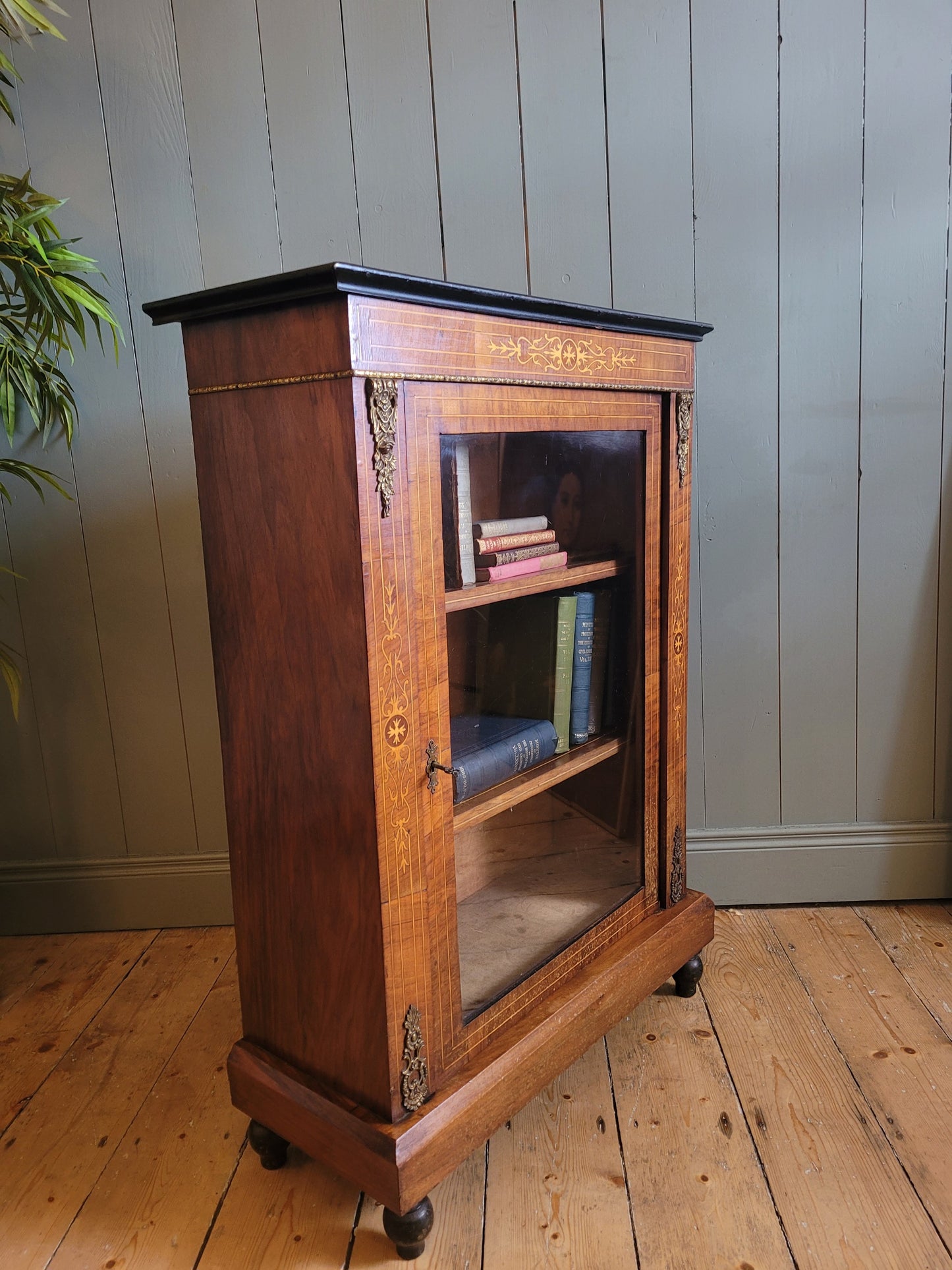 Victorian Pier Cabinet