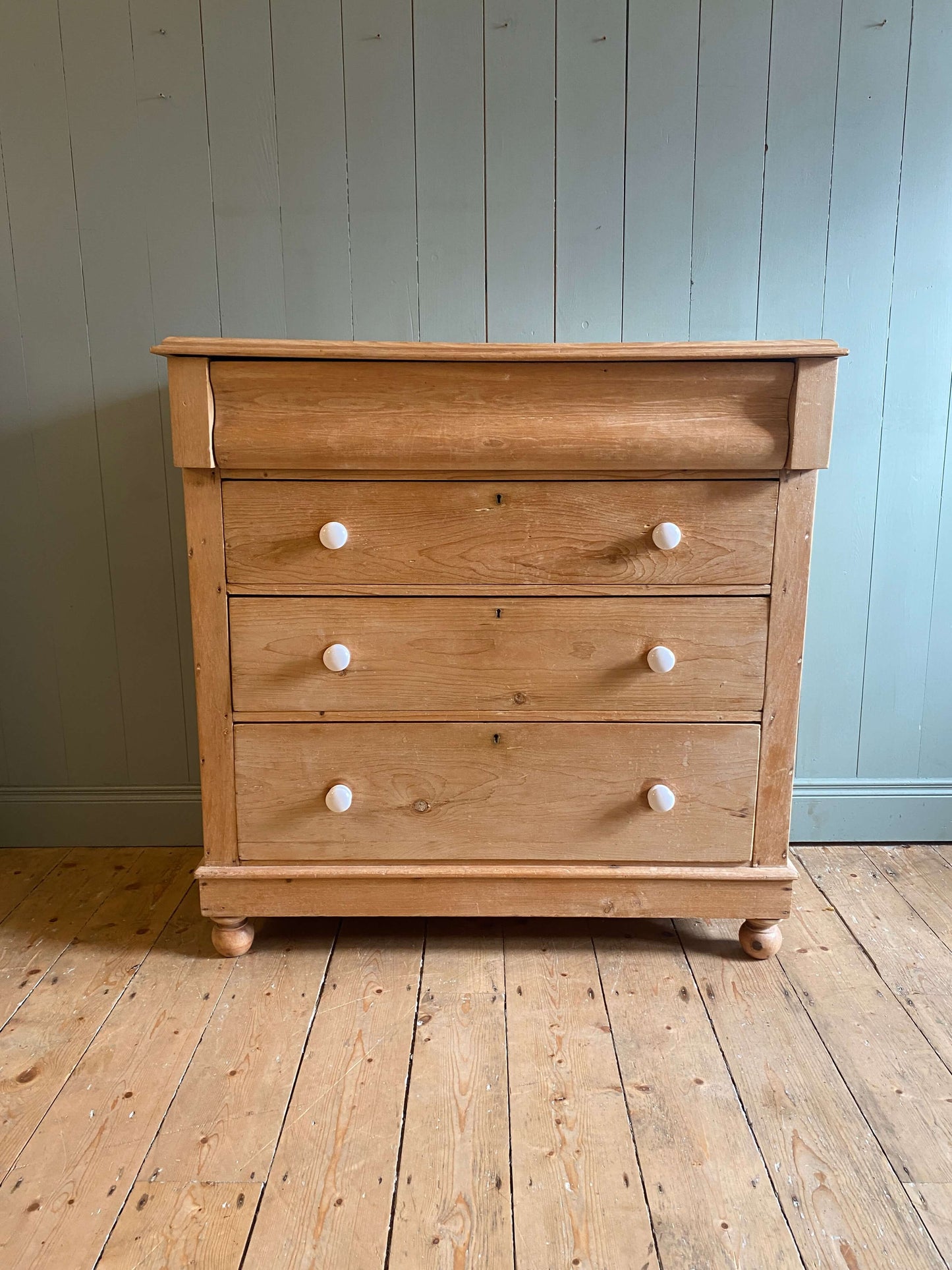 Victorian Pine Chest Of Drawers