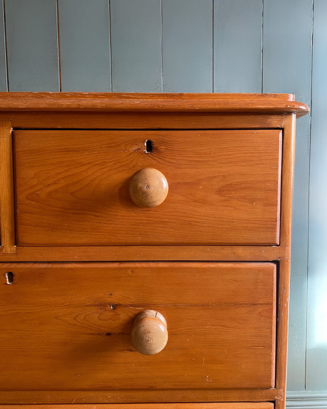 Victorian Pine Chest Of Drawers