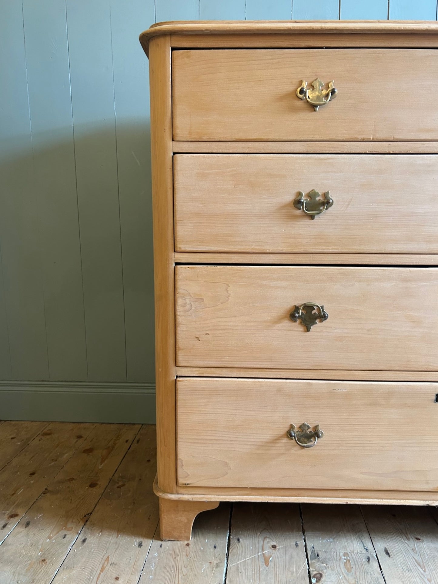 Victorian Pine Chest of Drawers c.1880