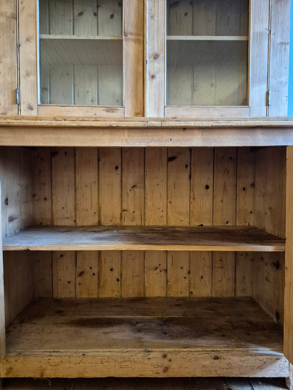 Victorian Pine Dresser