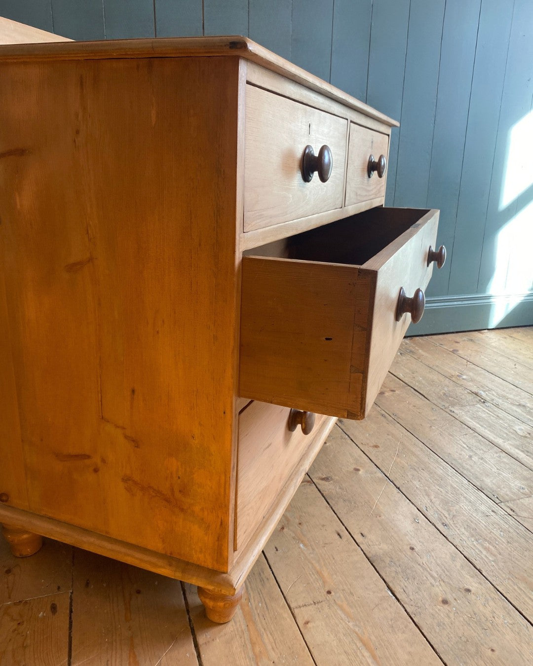 Victorian Stripped Pine Chest of Drawers