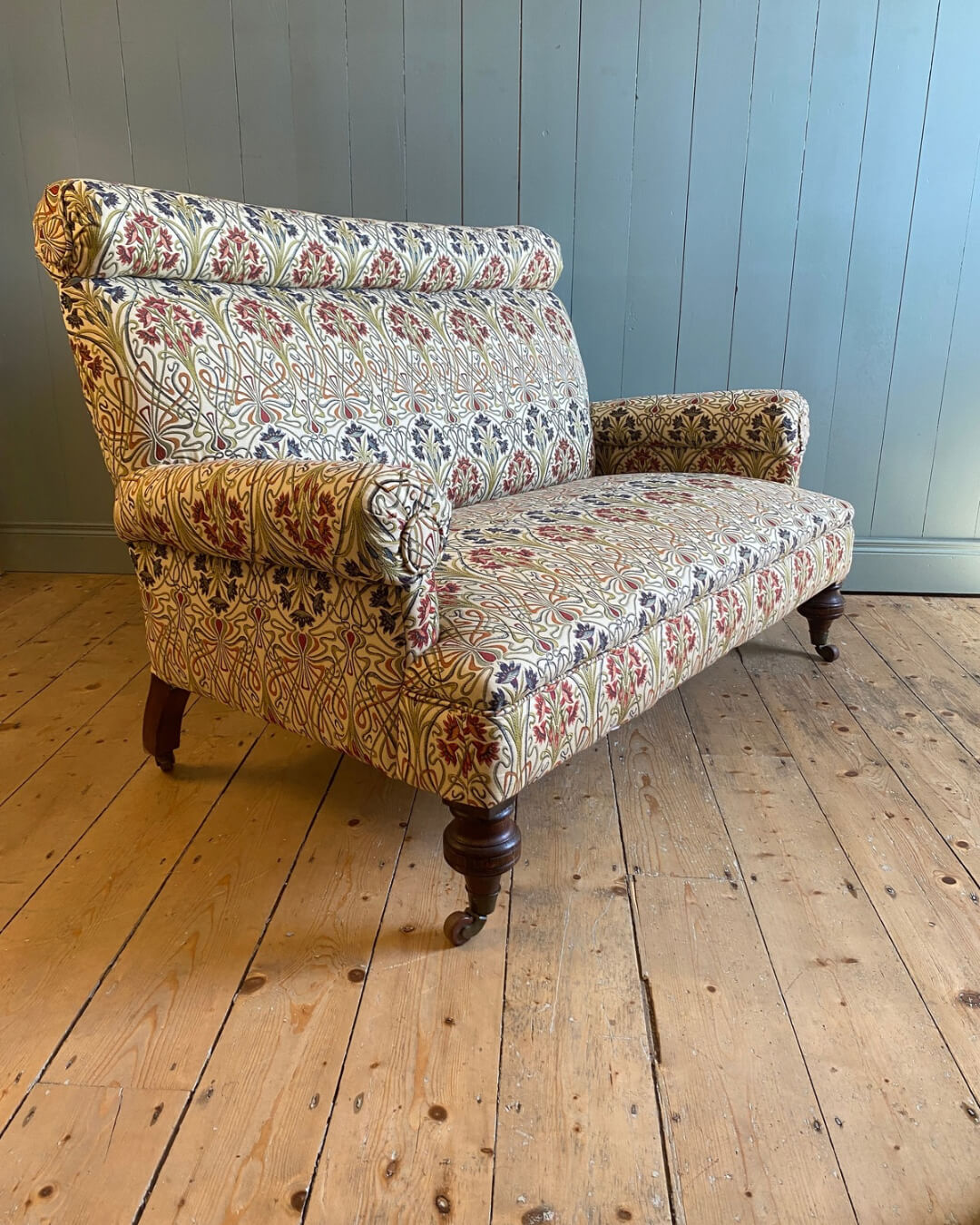 Victorian Upholstered Loveseat Sofa