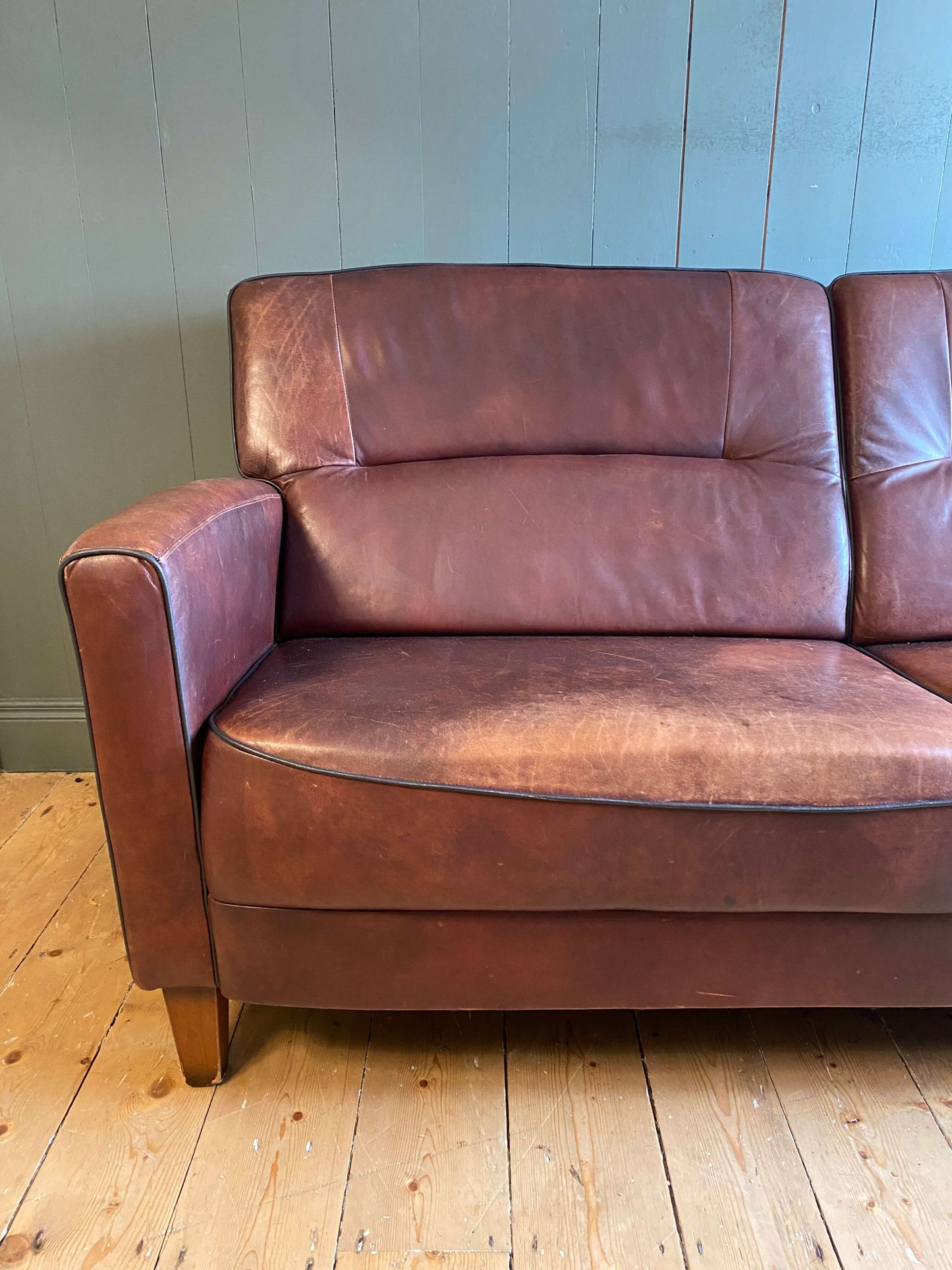 Vintage Brown Leather 2-Seater Sofa