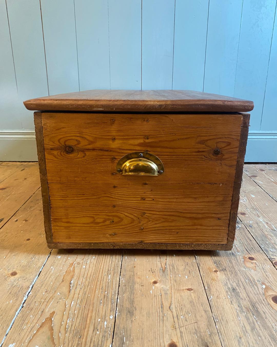 Vintage Pine Blanket Box