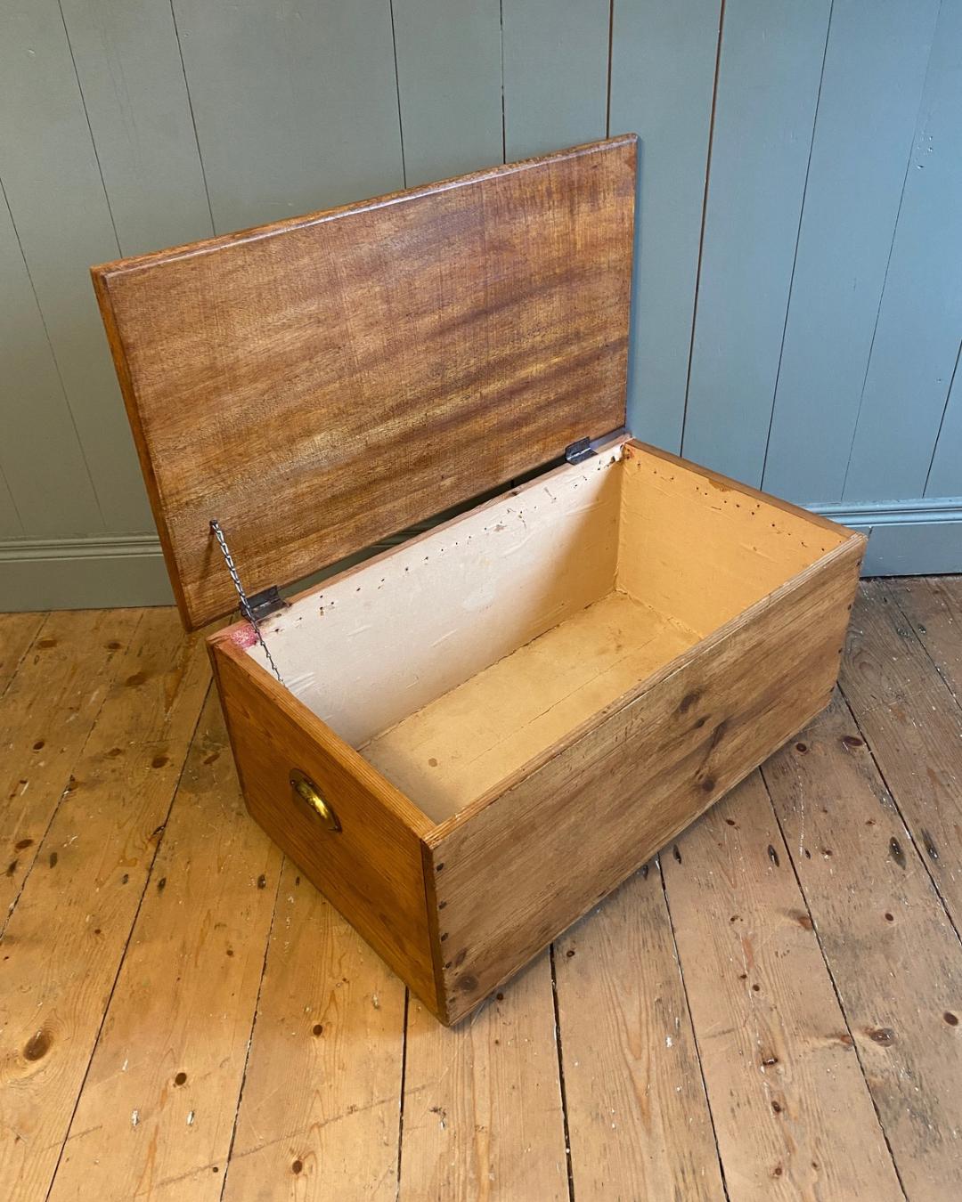 Vintage Pine Blanket Box