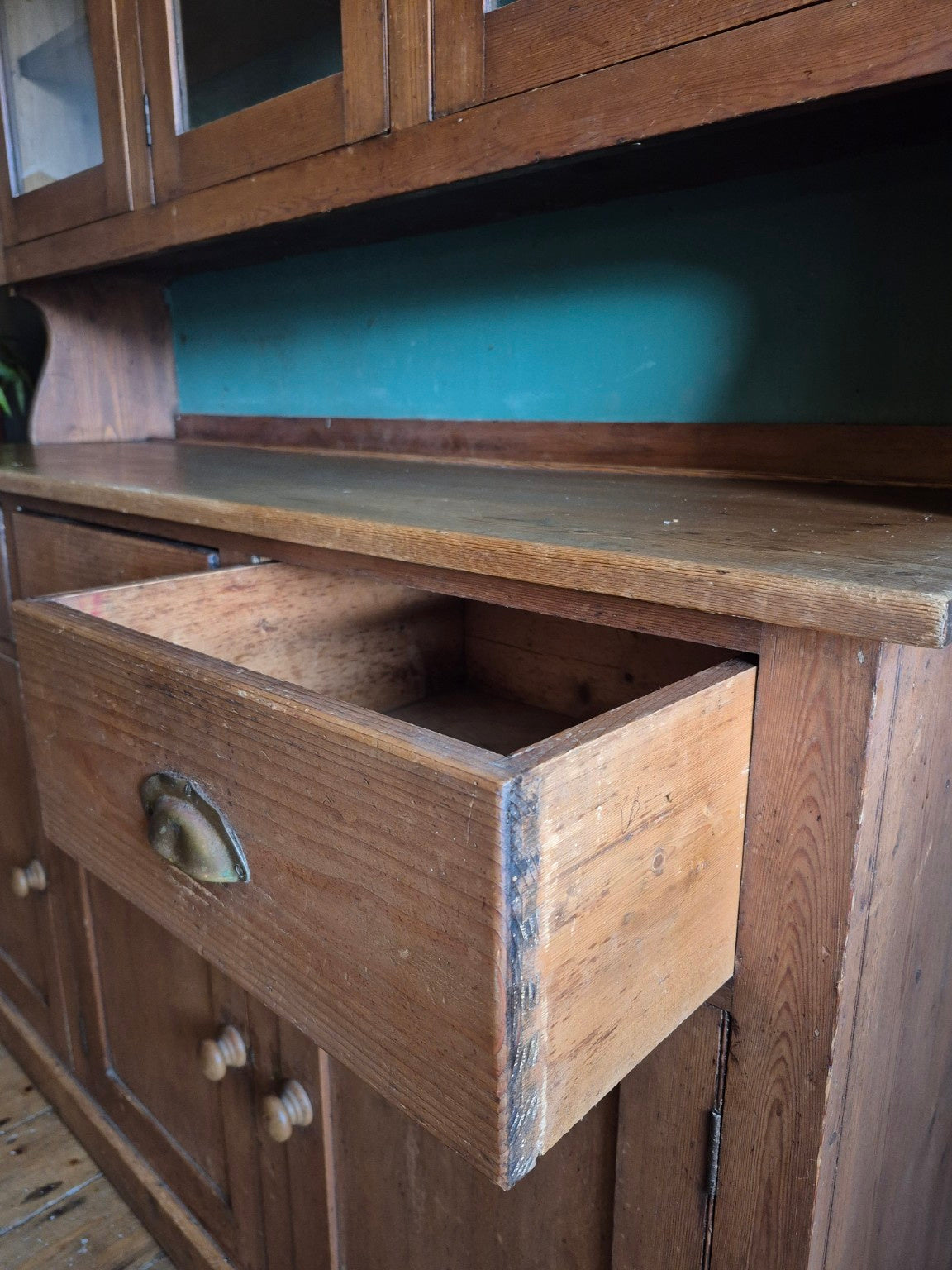 Victorian Pine Dresser
